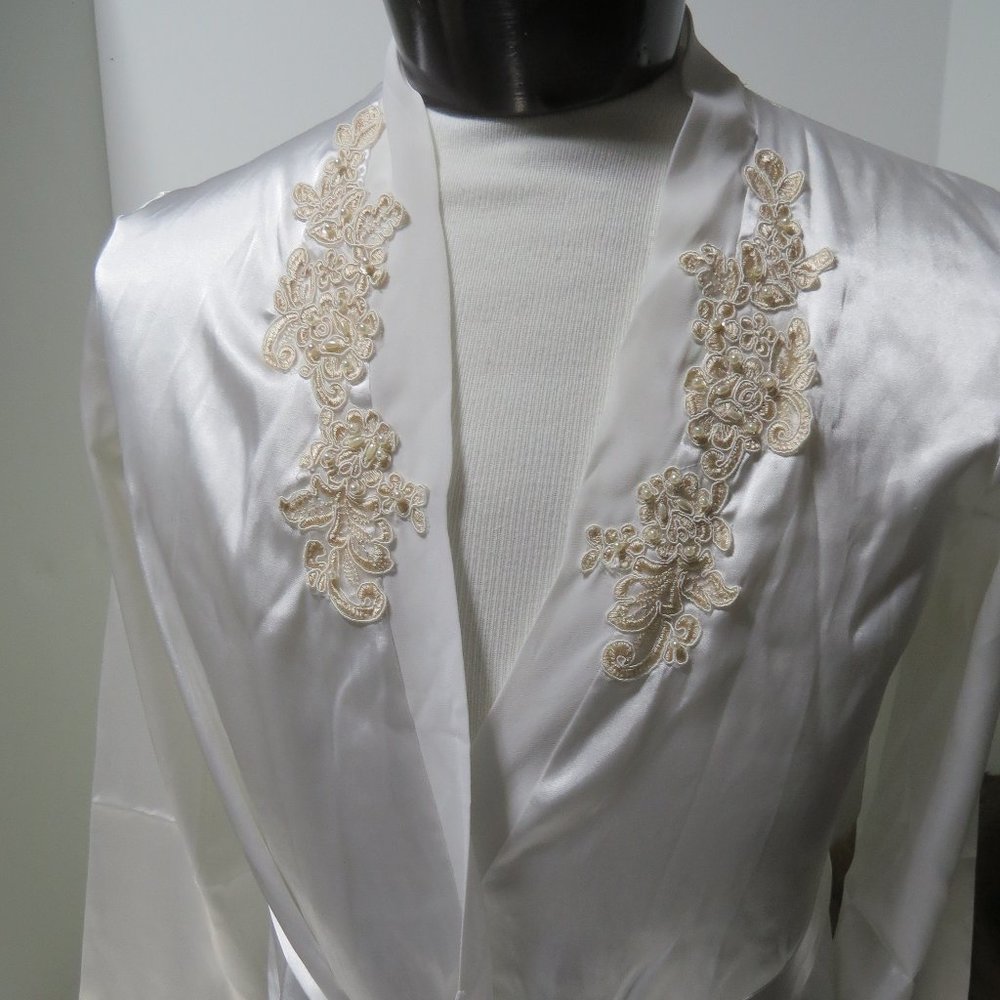 Linea Donatella satiny robe sz S/M  726